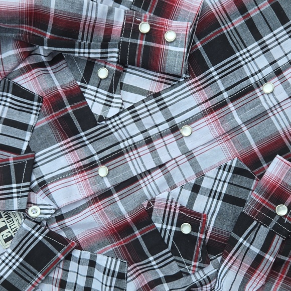 Boys Plaid Button Down Shirt with Pearl Snaps - Picture 3 of 10